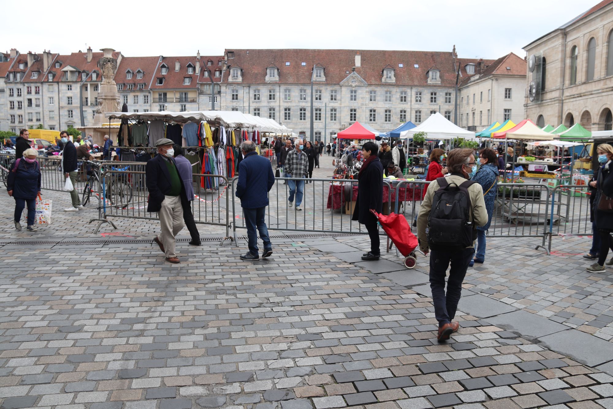 Besançon. Les commerces de centre-ville sont prêts et ouverts