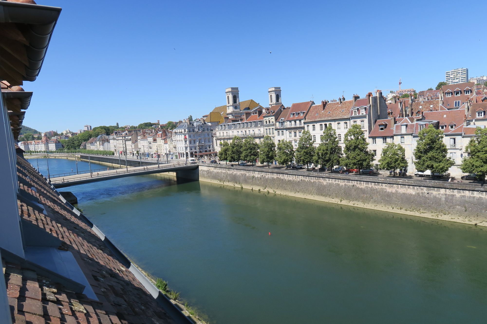 Le "nouveau" conservatoire de Besançon inauguré