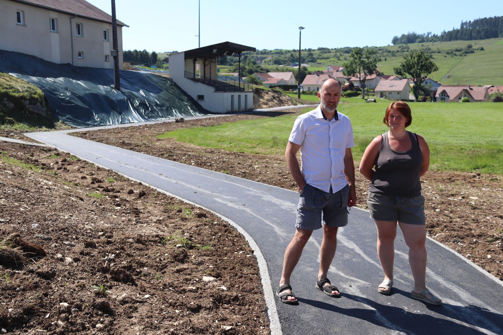 Orchamps-Vennes. Quand les chemins en modes doux favorisent le lien social