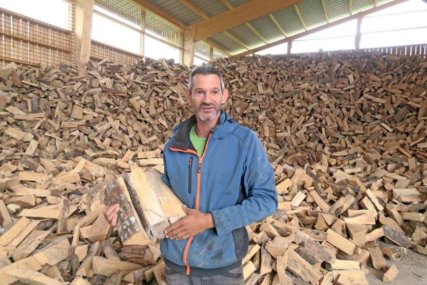 C’est le moment de faire le plein de bois de chauffage pour l’hiver !